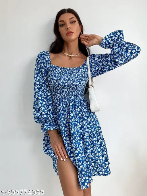 Honky Tonky Women's Floral Round Neck Blue Dresses