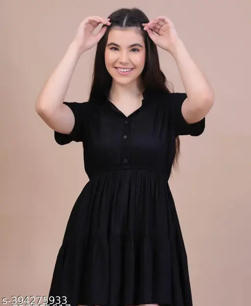 Women Beautiful Short Dress (Black)