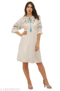 Women's Off-White Embroidered Round Neck Kurta: Best Valentine's Day Gifts for Women